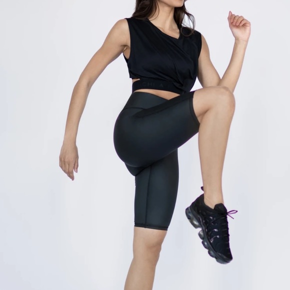 MICHI biker shorts - Picture 1 of 5